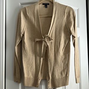 Light weight sweater with tie or untied straps